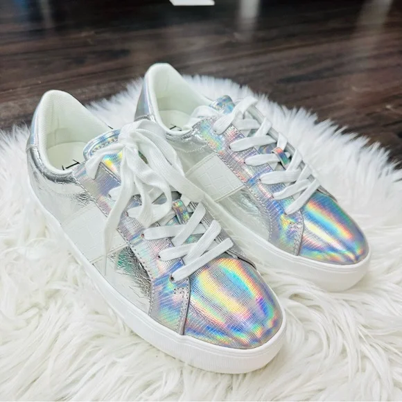 Silver/White sneaker - Picture 6 of 7